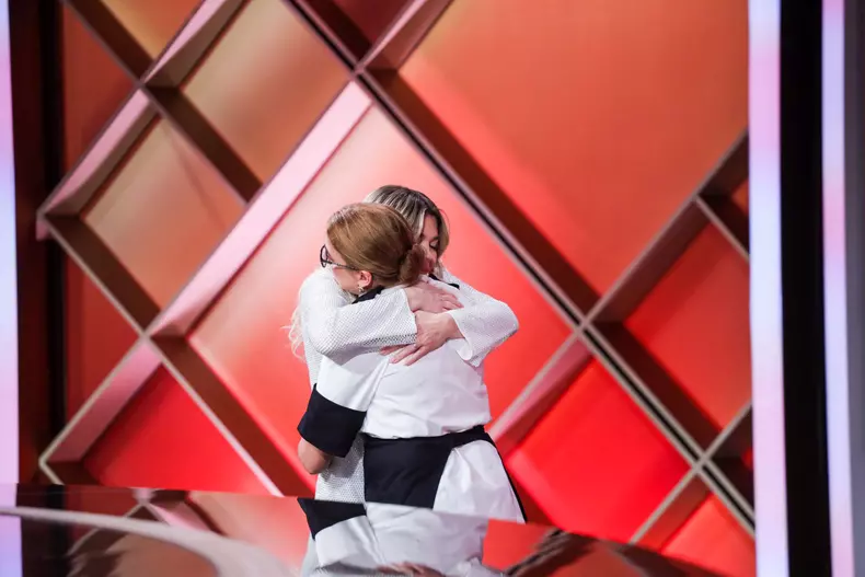 plecarea-elenei-ciot-monda_2