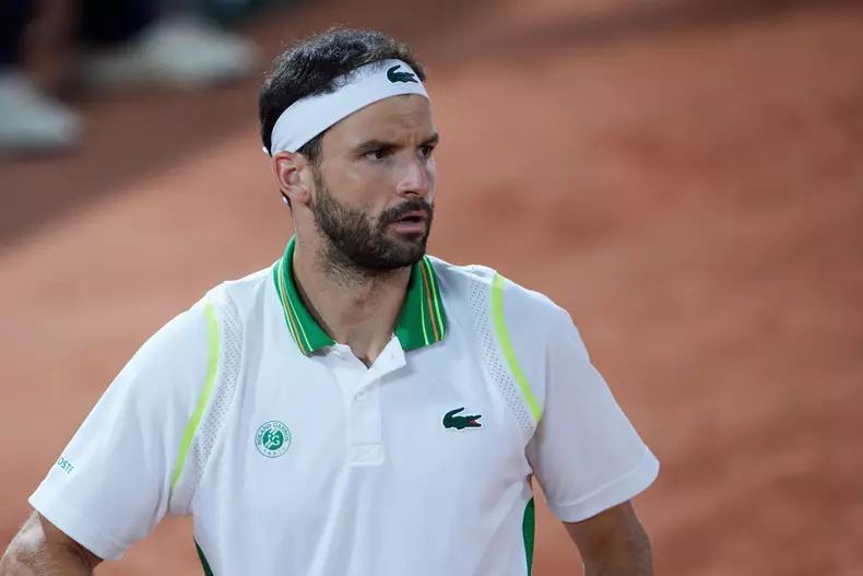 Exclusif - Madalina Ghenea regarde le match de son compagnon Grigor Dimitrov lors des internationaux de tennis de Roland Garros à Paris