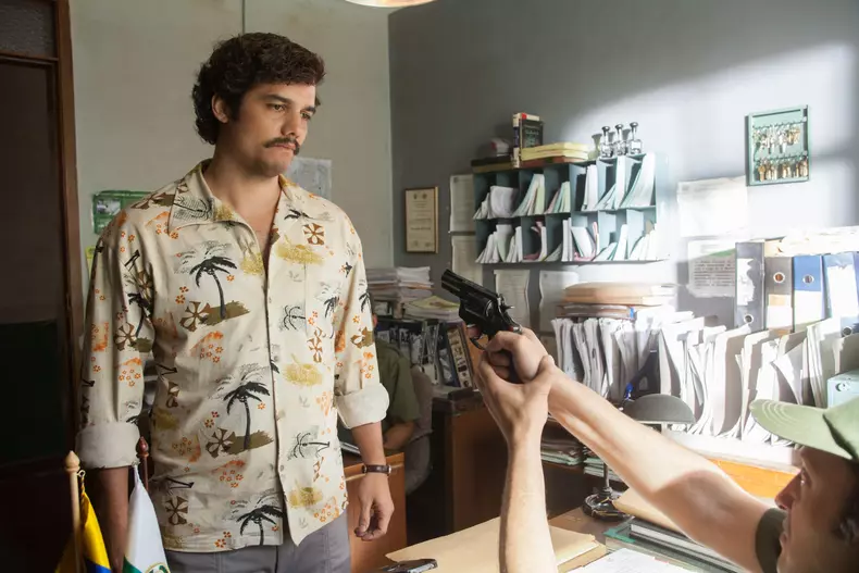 NARCOS S01E03
