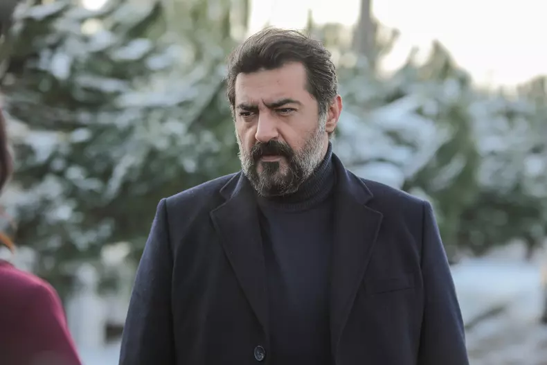 ultimele-episoade-din-totul-pentru-familia-mea.-cand-se-termina-serialul-cu-yigit-kocak-de-la-kanal-d-11