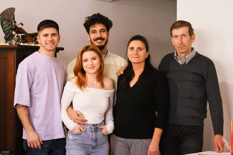 cristina-ciobanasu-si-mama-ei-6