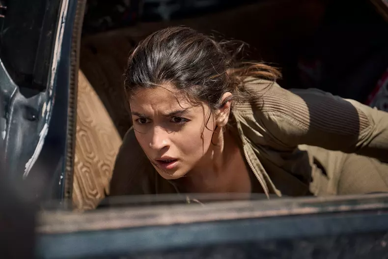 personajele-din-heart-of-stone-de-pe-netflix-4