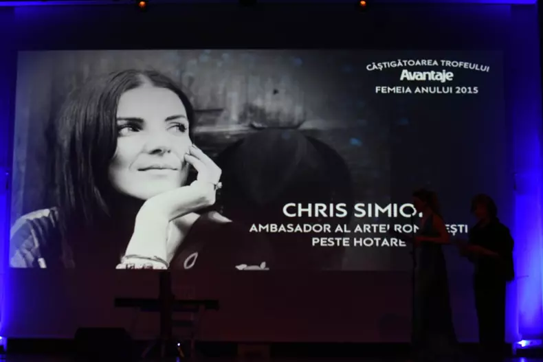 Chris Simion - Ambasador al Artei Romanesti peste Hotare