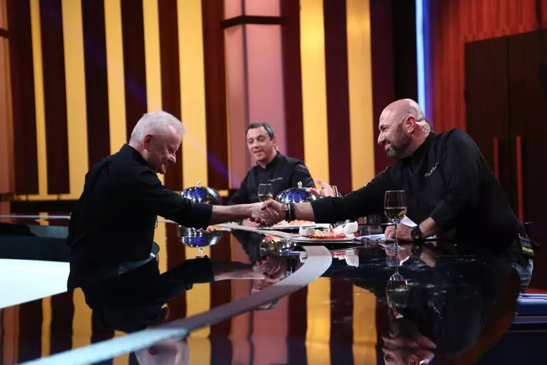 Irinel Columbeanu aparitie surpriza la Chefi la cutite