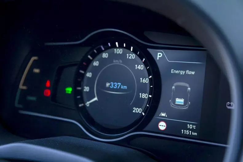 Hyundai-Kona-Electric