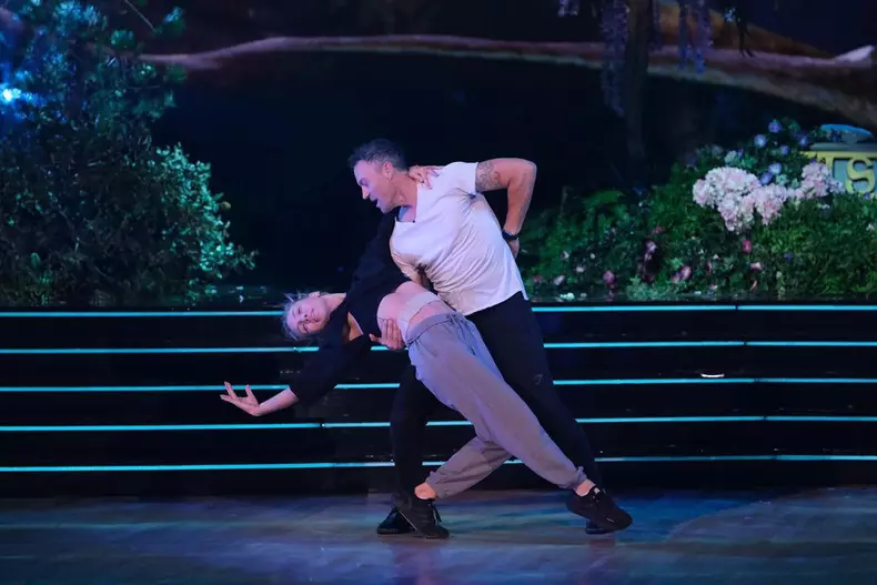 Brian Austin Green Sharna Burgess