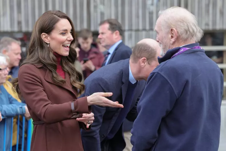 Kate Middleton, întâlnire emoționantă cu fostul ei profesor de istorie 4
