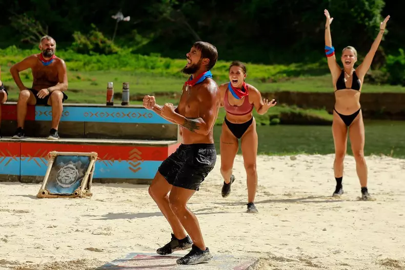 andrei-krisan-despre-experienta-survivor-carmen-grebenisan-bani-si-andreea-ciomag-7