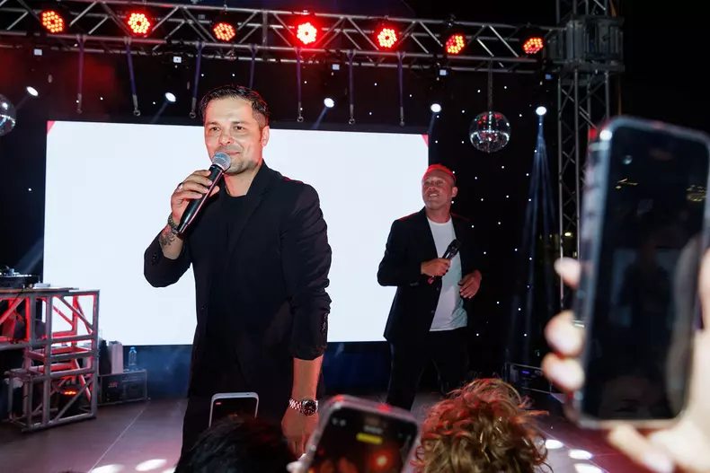 liviu varciu si adrian zainea (6)