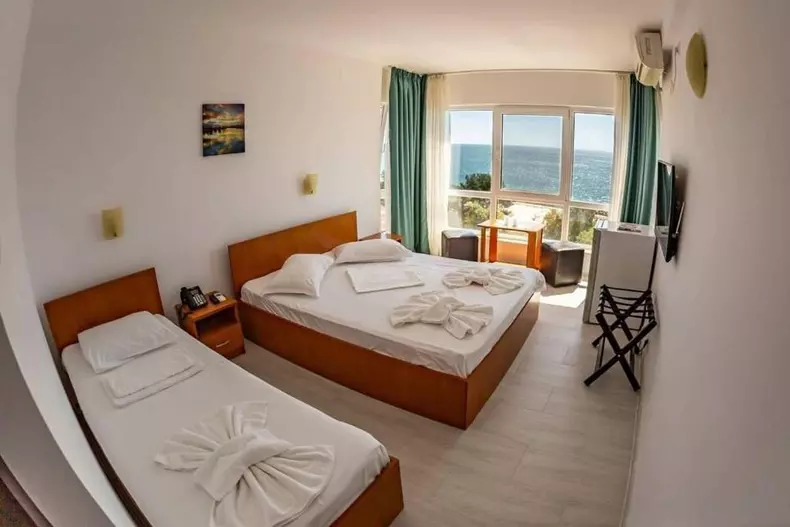 hotel-borcea-2