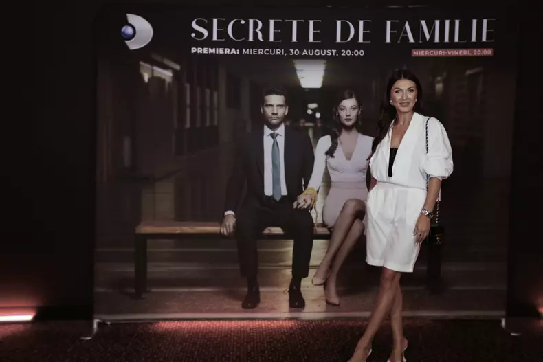 avanpremiera-serial-secrete-de-familie_kanal-d_din-30-august-1