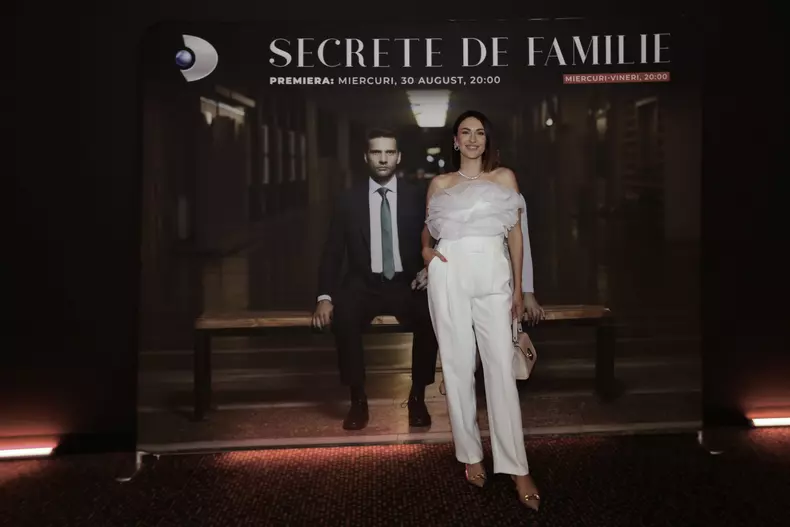 avanpremiera-serial-secrete-de-familie_kanal-d_din-30-august-2