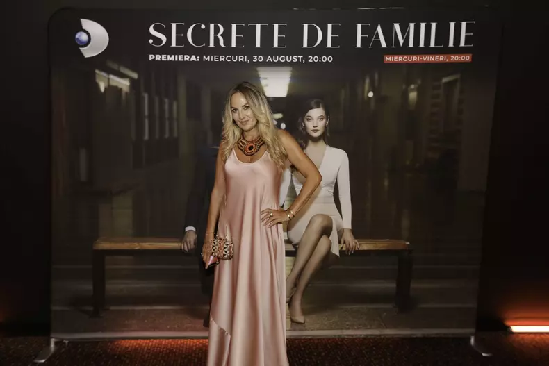avanpremiera-serial-secrete-de-familie_kanal-d_din-30-august-5