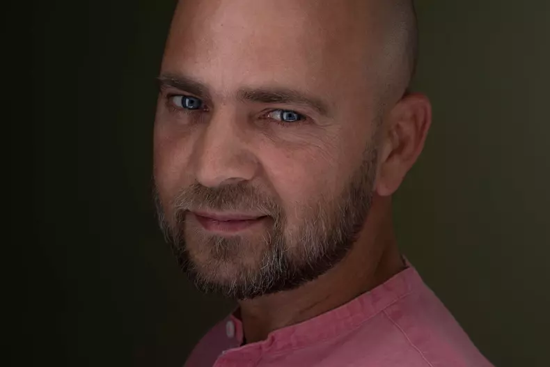 Cosmin Seleși