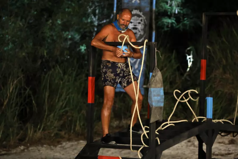 Relu-Panescu-concurentul-Survivor-in-varsta-de-52-de-ani-a-revenit-acasa-dupa-eliminare-5