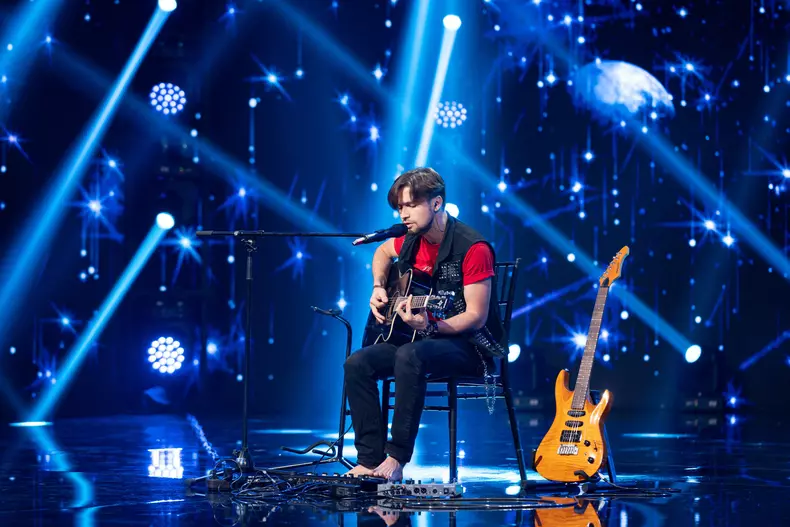 artiom-topal-momente-in-premiera-pe-scena-romanii-au-talent.-ce-spune-mihai-bobonete-1