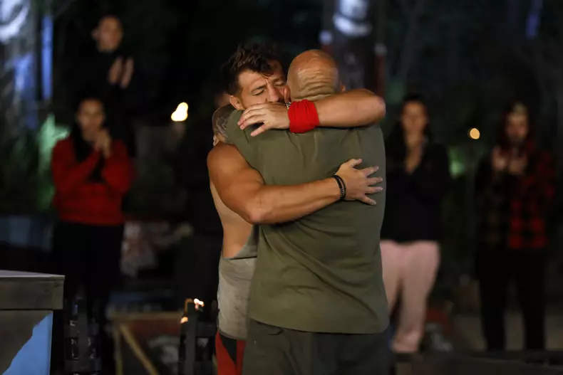 Catalin-Morosanu-a-parasit-Survivor-All-Stars-4