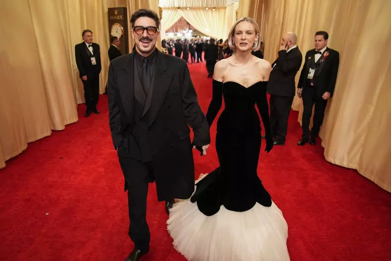Marcus Mumford și Carey Mulligan