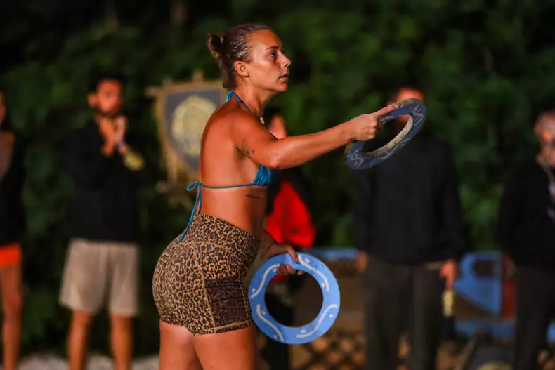 alexandra-duli-eliminata-de-la-survivor-all-stars-1