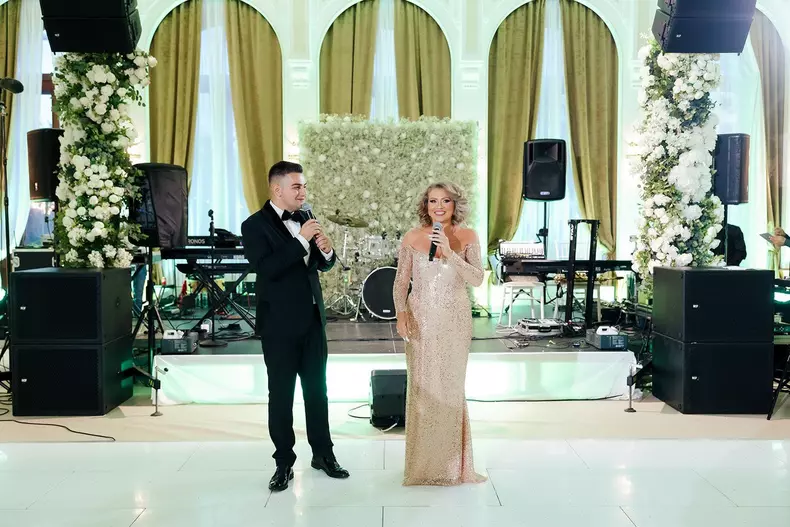 Imagini de la nunta fiului cel mare al Gabrielei Firea