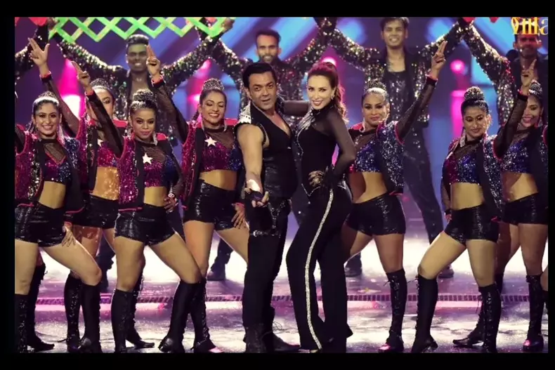 iulia-vantur-emisiune