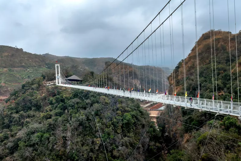 Podul Bach long, Vietnam