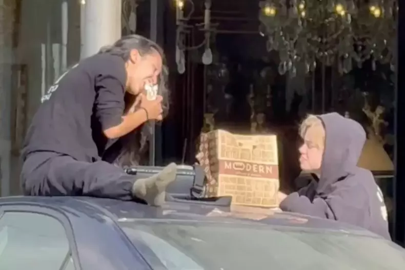 *PREMIUM-EXCLUSIVE* Shiloh Jolie was spotted showing off a little PDA with her girlfriend as they had lunch on top of a car in Los Angeles **SHOT ON 11/15/24**