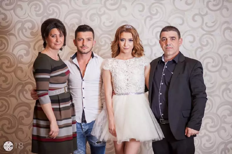 andrada pernes si familia