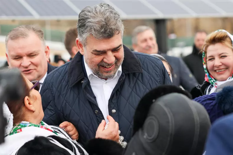 marcel ciolacu in multime