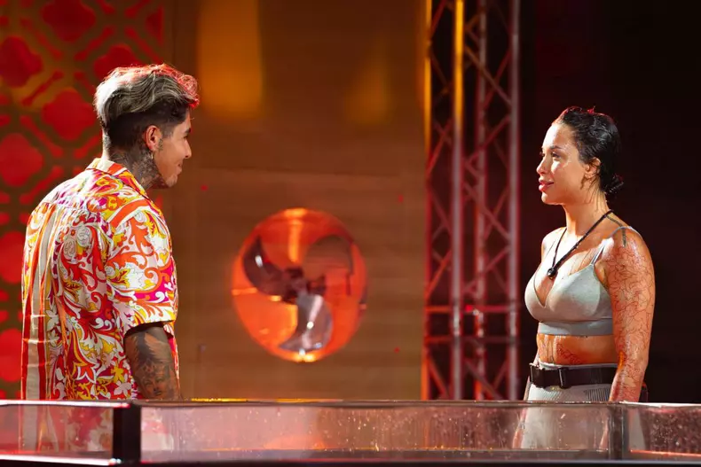 lino si delia la proba fetelor