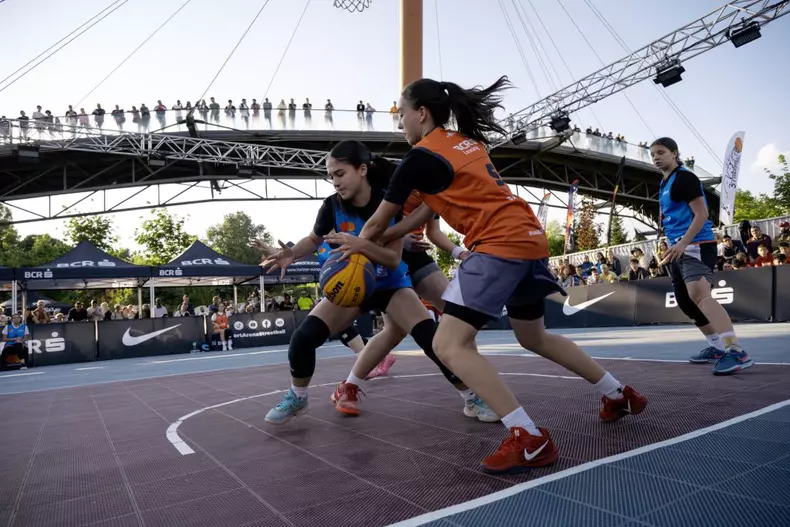 bcr-sport-arena-streetball-parcul-liniei-002-1024x683-1.jpg