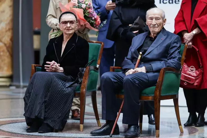 Victor Rebengiuc a primit Premiul România Europeană 2025 de la Asociația Inițiativa pentru Cultură Democratică Europeană (6)