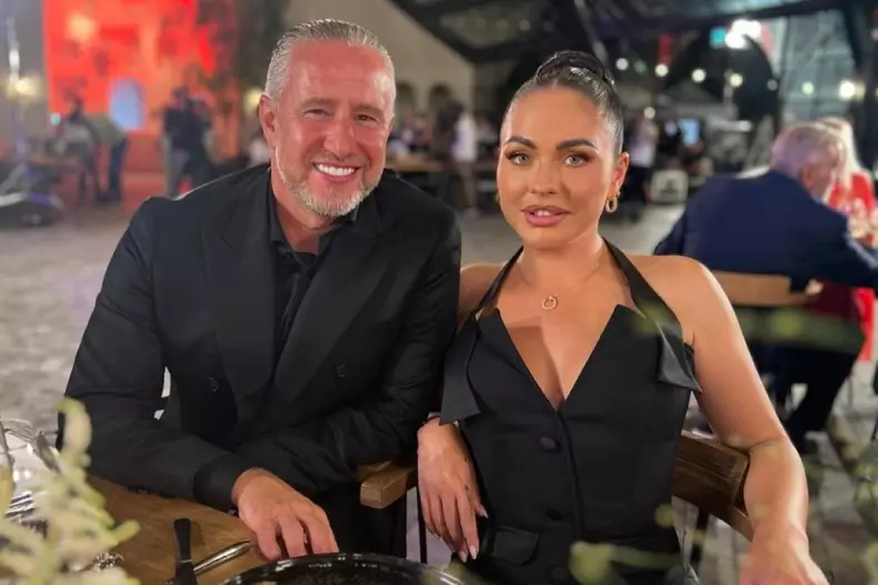 Laurentiu Reghecampf si Corina Caciuc