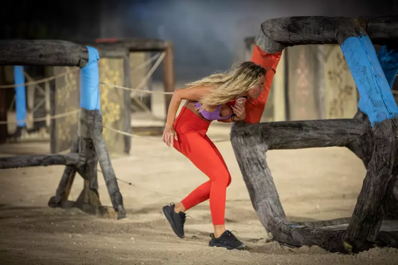 Marina Dina, eliminată de la Survivor (7)