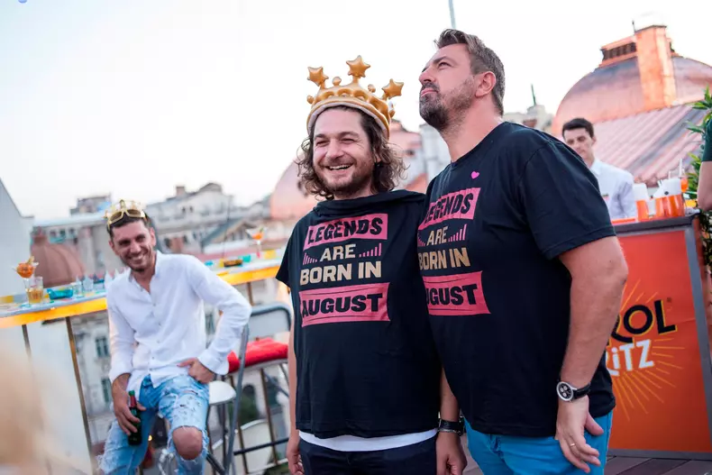 FOTO. Chef Florin Dumitrescu a avut parte de o petrecere surpriză de ziua lui (2)