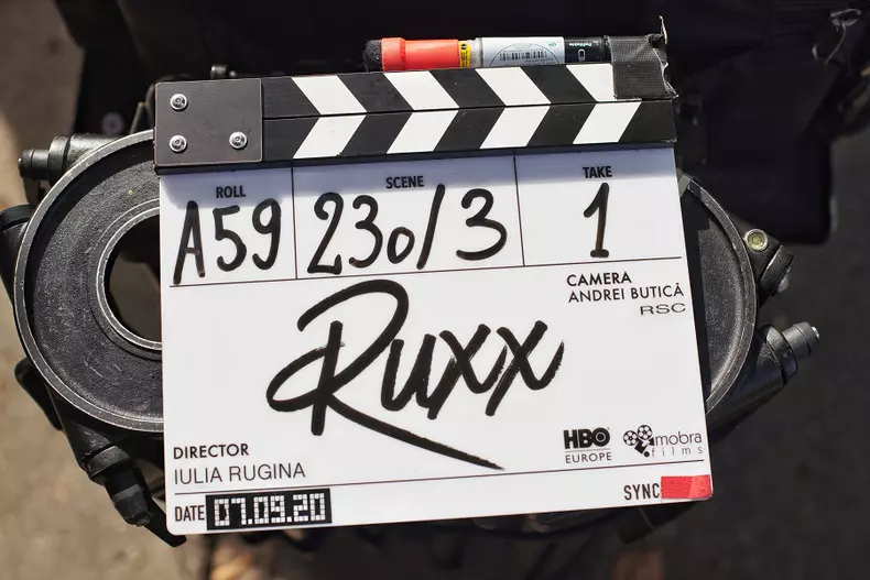 RUXX_Iulia Rugina