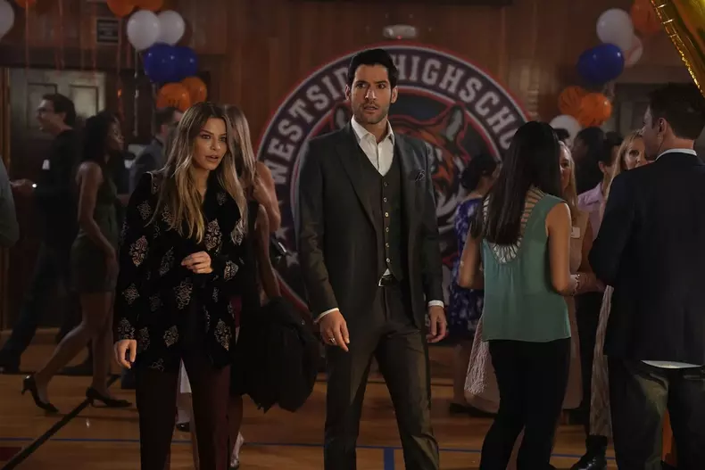 Tom Ellis si Lauren German - serialul Lucifer, Netflix