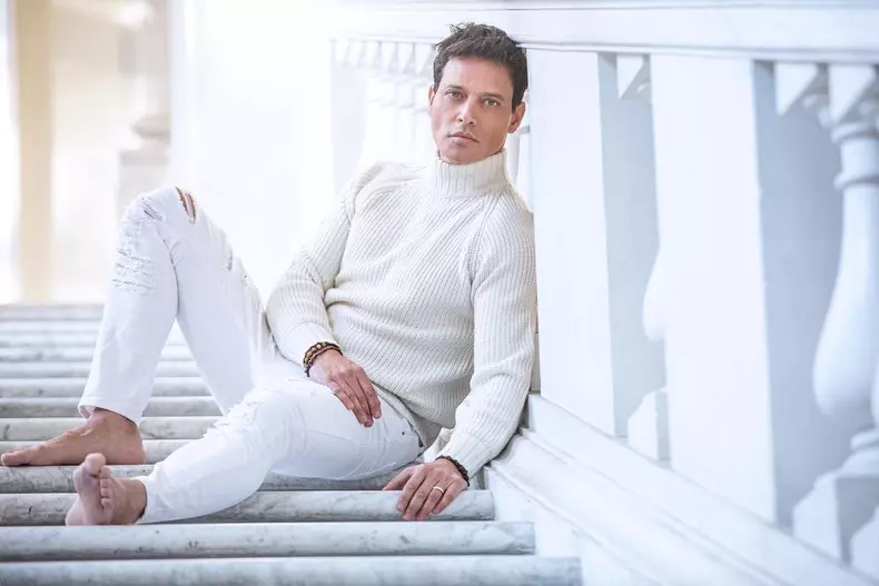 Gabriel-Garko-nu-se-mai-ascunde-10