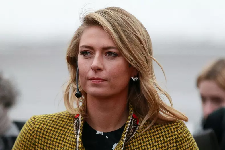 Maria Sharapova presents Yota company's new projects