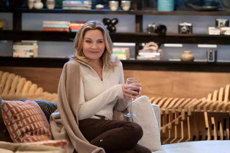 Glamorous, serial Netflix. Ce știm până acum despre viitorul proiect al lui Kim Cattrall