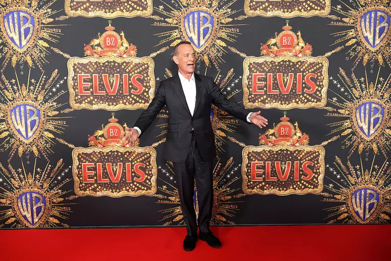 ELVIS RED CARPET