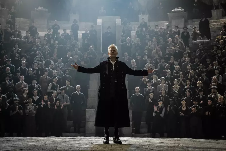 Fantastic Beasts: The Crimes of Grindelwald (2018) - filmstill
