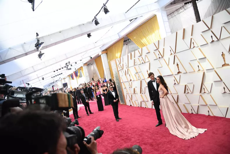 Ashton Kutcher, despre boala rară care i-a pus viața în pericol. Cum l-a sprijinit Mila Kunis