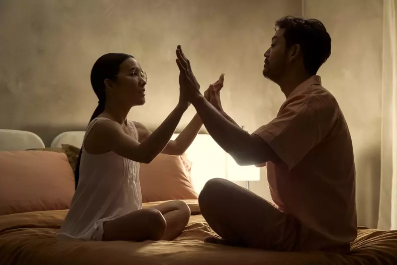 „Râcă”, tot ce trebuie să știi despre serialul de pe Netflix. Premieră, distribuție, trailer