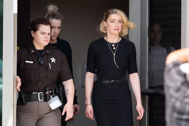 Amber Heard și-a luat adio de la Hollywood