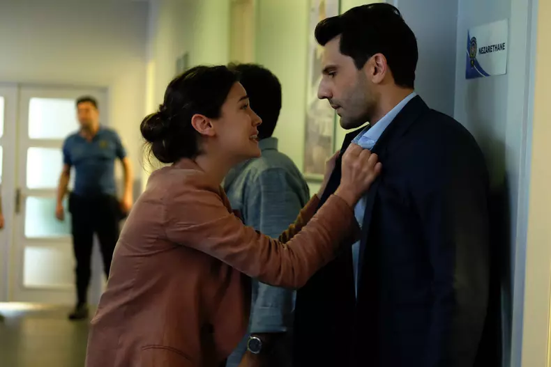 serial-secrete-de-familie_kanal-d-1-1