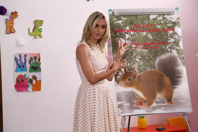 Andreea Perju joacă în serialul „Bravo, tată!”. Ce personaj interpretează (2)