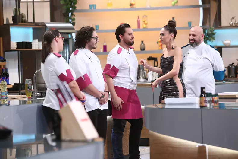 Cine sunt finaliștii Chefi la cuțite 2023, sezonul 12. Concurenții care luptă pentru premiul de 30.000 de euro (9)