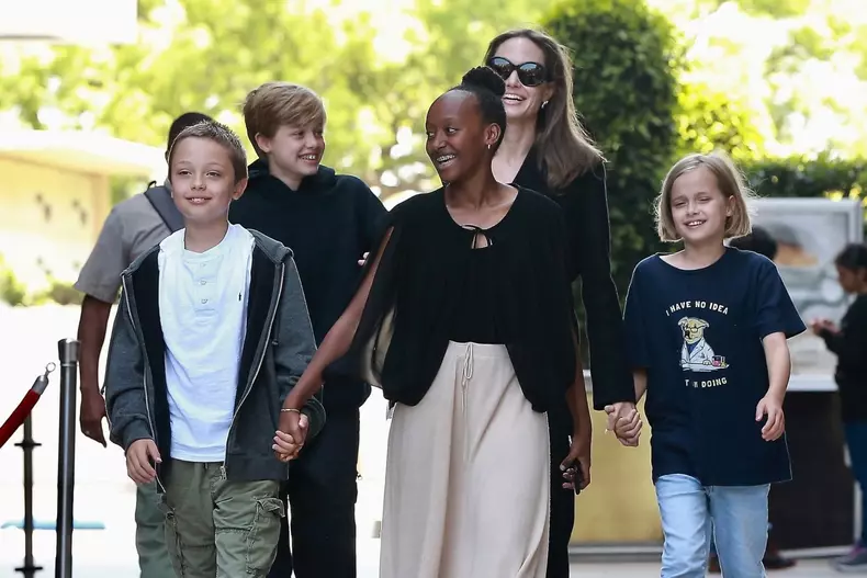 Brad Pitt, acuzații dure din partea fiului său, Pax