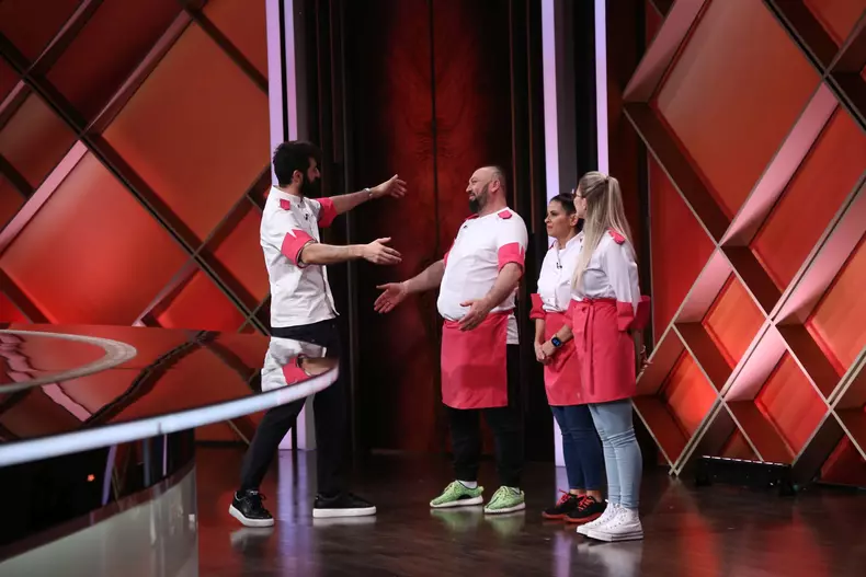 Concurentii care au parasit competitia